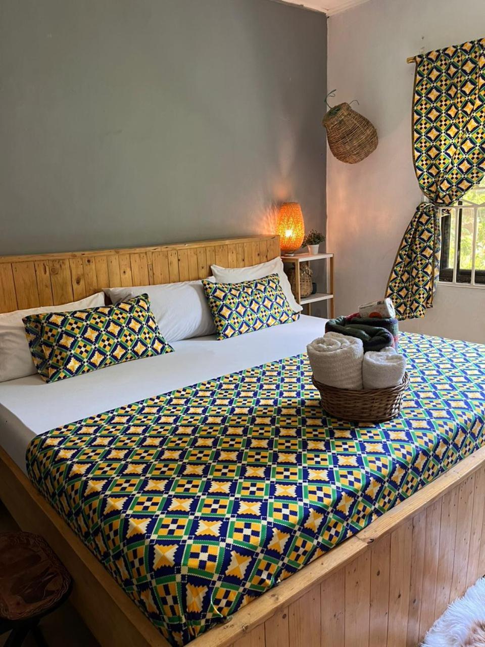 African Treasure Beach Resort Kokrobite Exterior photo